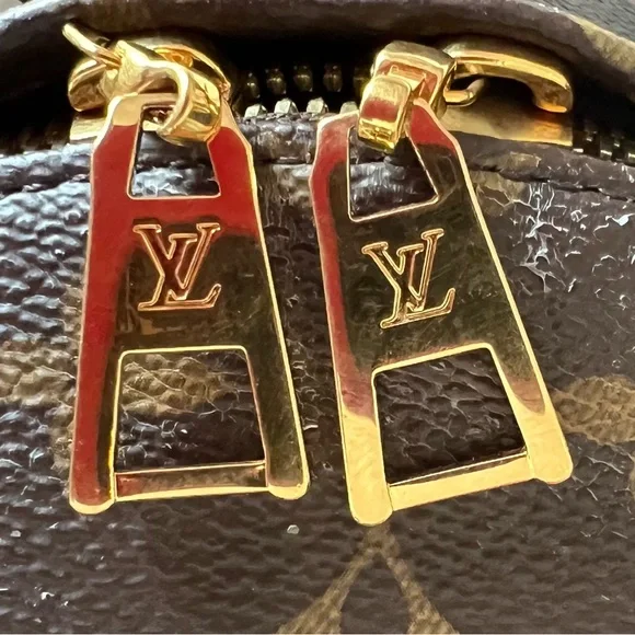 Louis Vuitton PM Palm Springs back back. - Picture 15 of 16